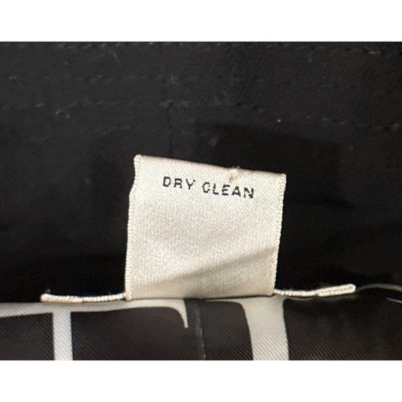 Harold's Jacket Blazer Solid Black Color 3-Button w/Notch Lapel Neckline Size 10 - Picture 10 of 15